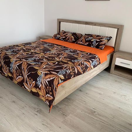 Residence Tineretului Rosu Экстерьер фото